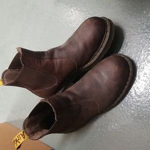 Doc Martens steel toe Chelsea boots